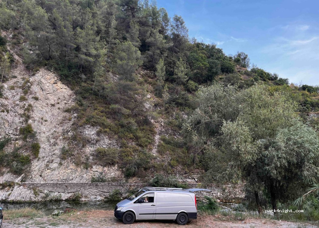 (18039) Torri - 8 Via Torri Superiore — foto 2