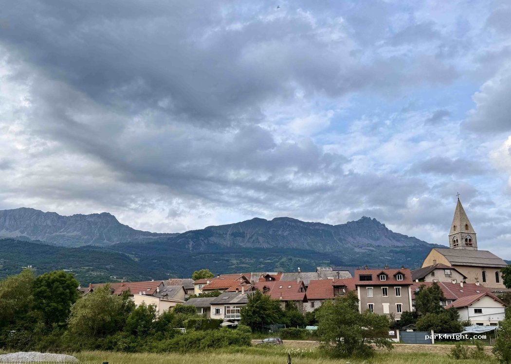 (05230) Chorges - Les Pontillas — foto 2