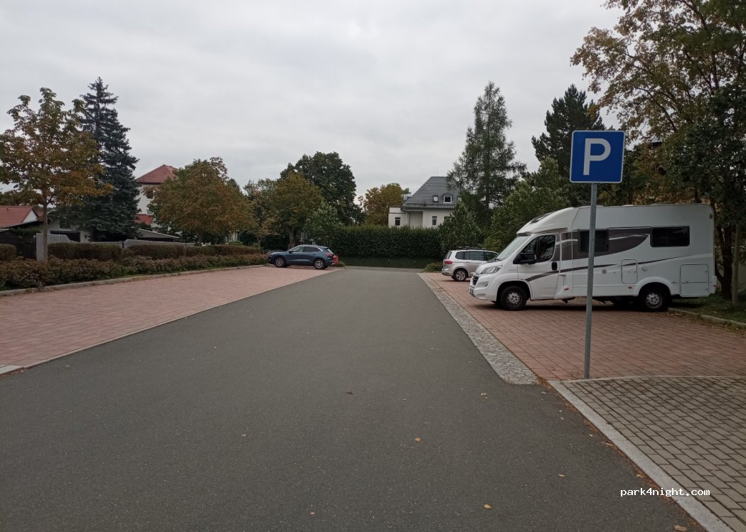 (08543) Pöhl - 1 Straße der Völkerfreundschaft — foto