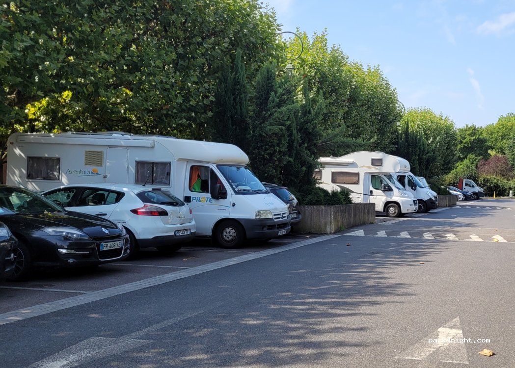 (92140) Clamart - 8 Rue de Normandie — foto