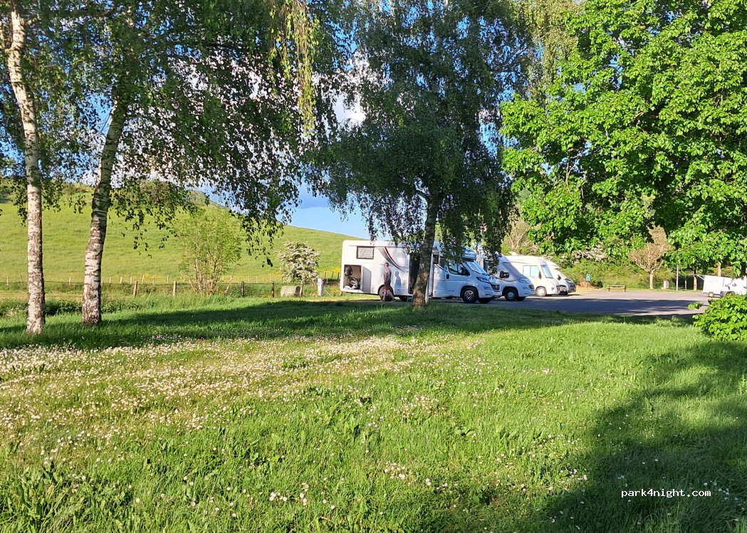 Camping de Mon Village de Murat Le Stalapos — foto 4