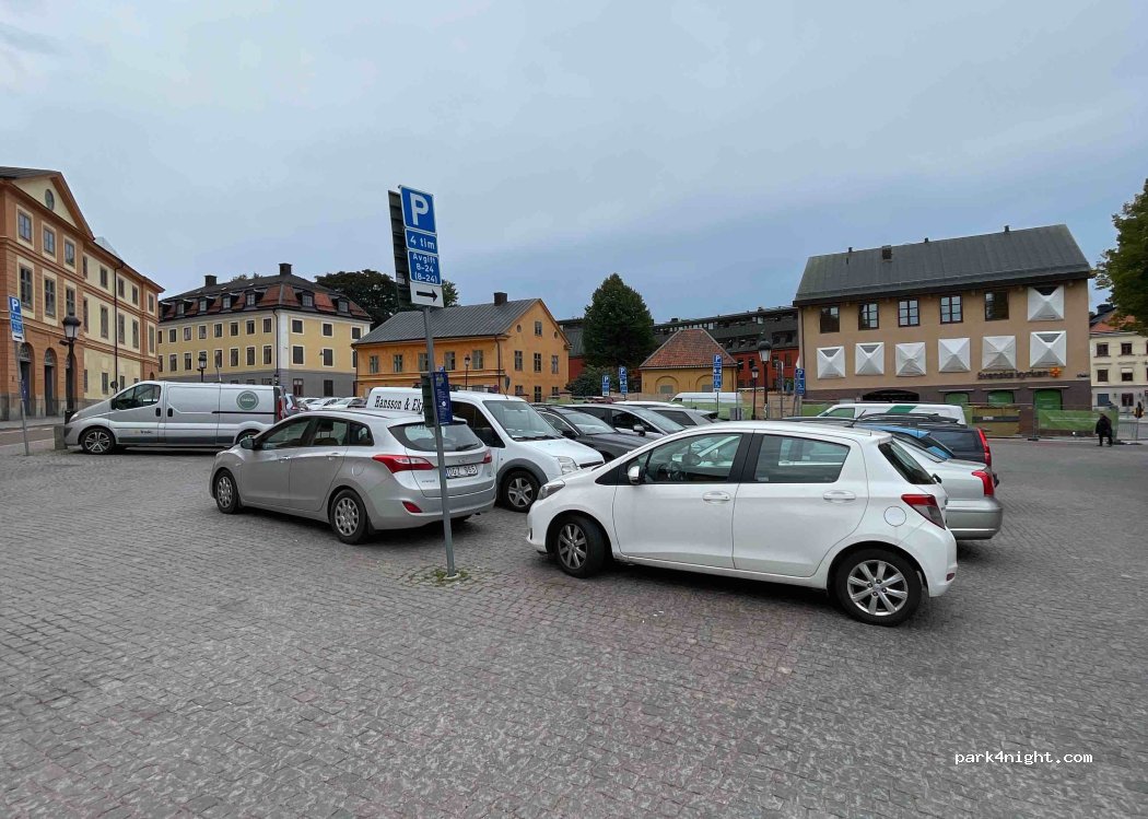 (753 10) Uppsala - 3 S:t Eriks torg — foto 3