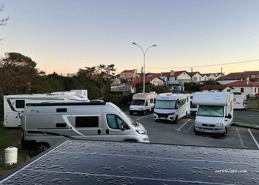 Aire Camping car Park de Biarritz Milady — foto 5