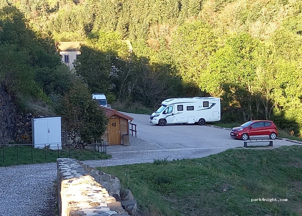 (43580) Saint-Privat-d'Allier - 175 Route du Puy — foto