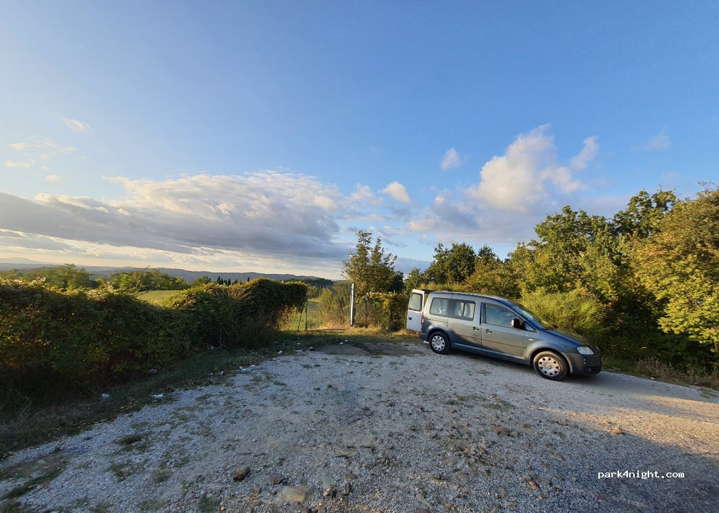 (61032) Rosciano - 64 Strada Comunale di Monte Giove — foto 2