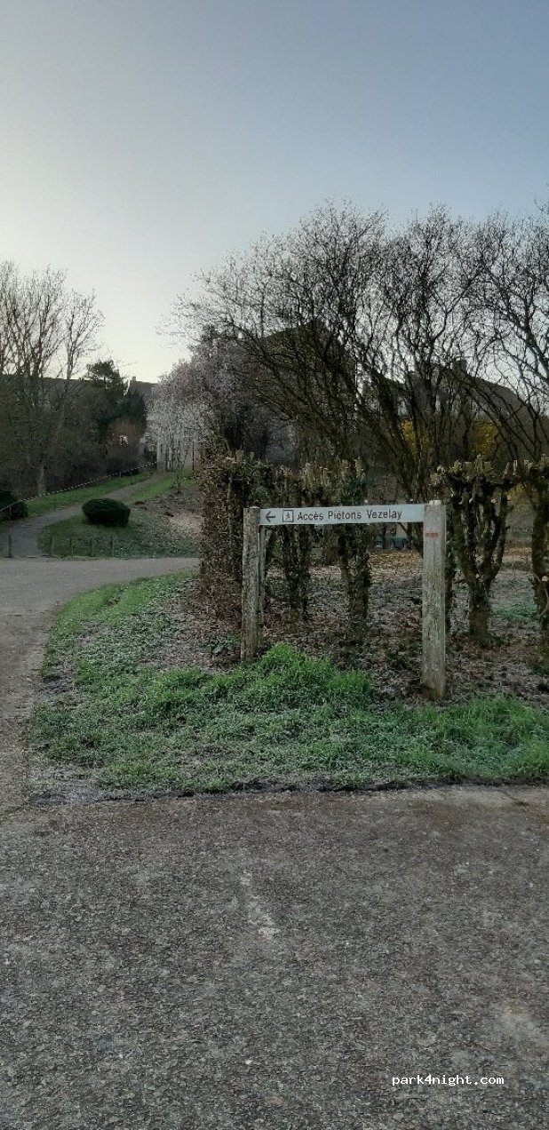 (89450) Vézelay - D951 — foto 3