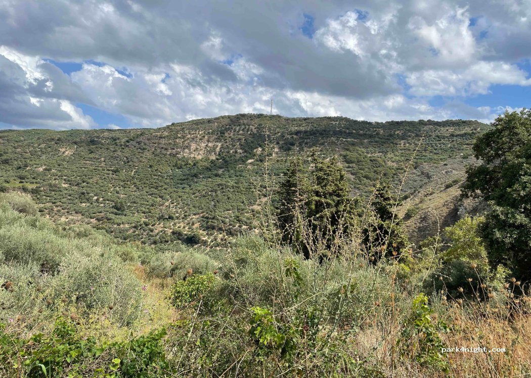 (734 00) Topolia - Unnamed Road — foto 2
