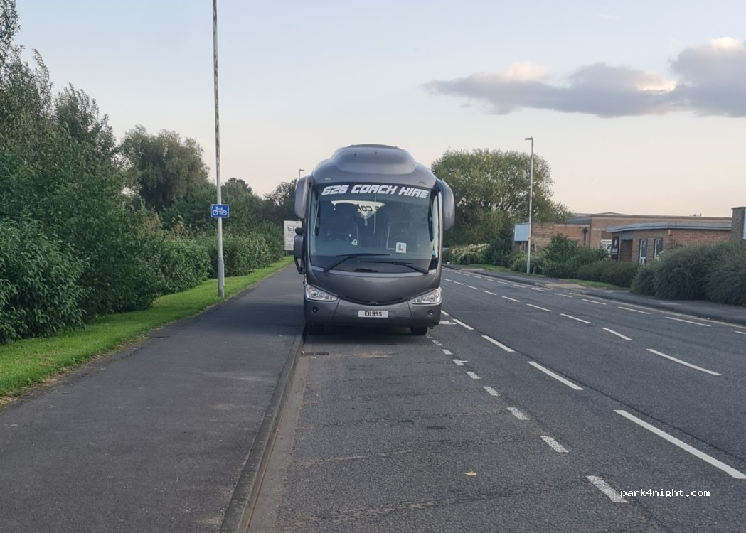 (NE11 0NX) Gateshead - 67 Queensway North — foto