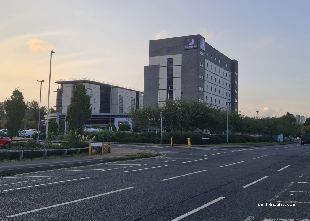 (NE11 0NX) Gateshead - 67 Queensway North — foto 3