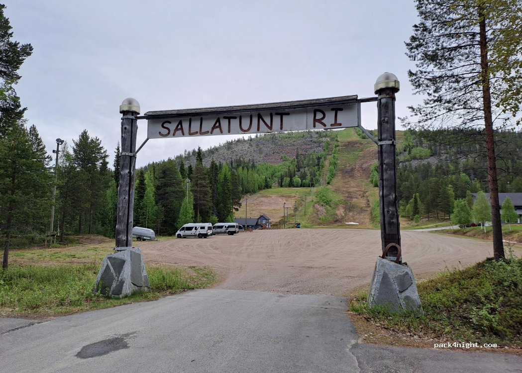 (98900) Salla - 4 Sallatunturintie — foto