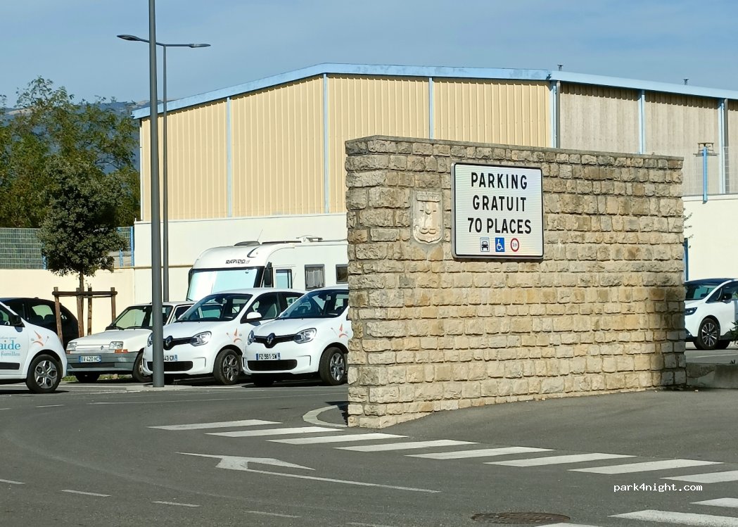 (84600) Valréas - 4 Route du Lac — foto