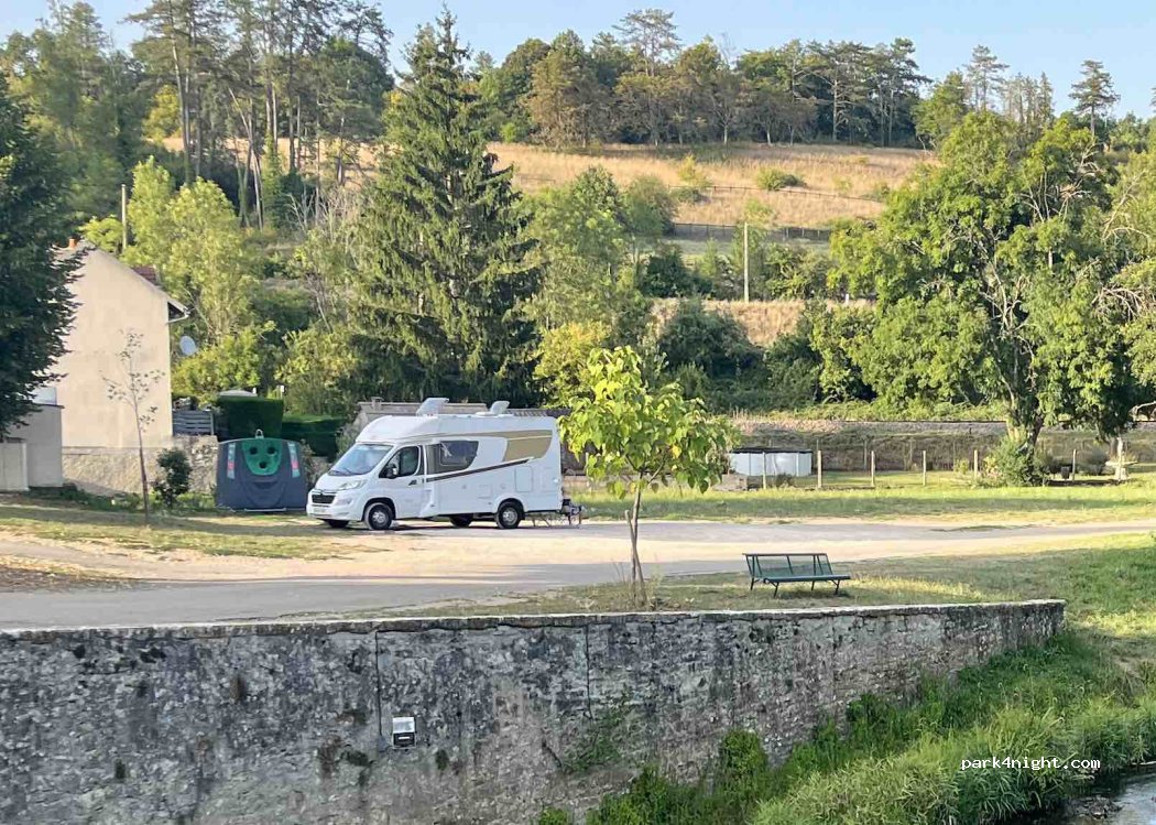 (89200) Givry - 10 Rue du Pont — foto 5