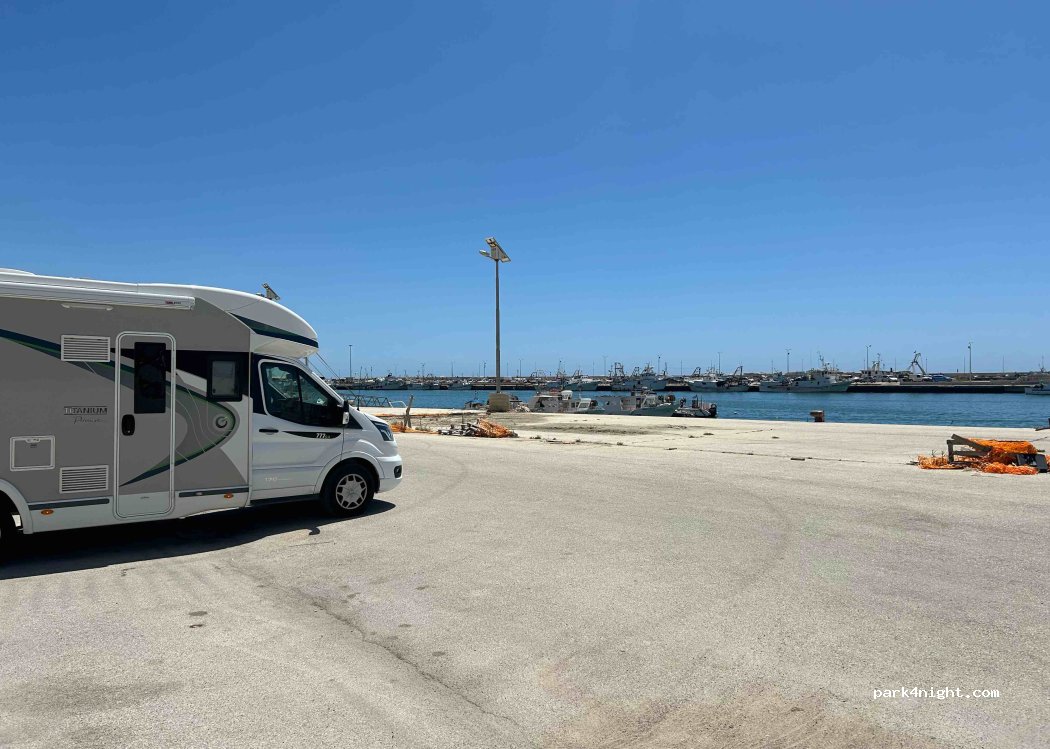 (92019) Sciacca - 6 Piazza Consiglio — foto 3