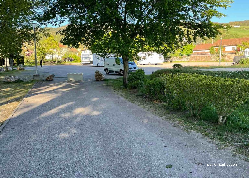 Aire de camping-cars municipale Vabres-l'Abbaye — foto 3