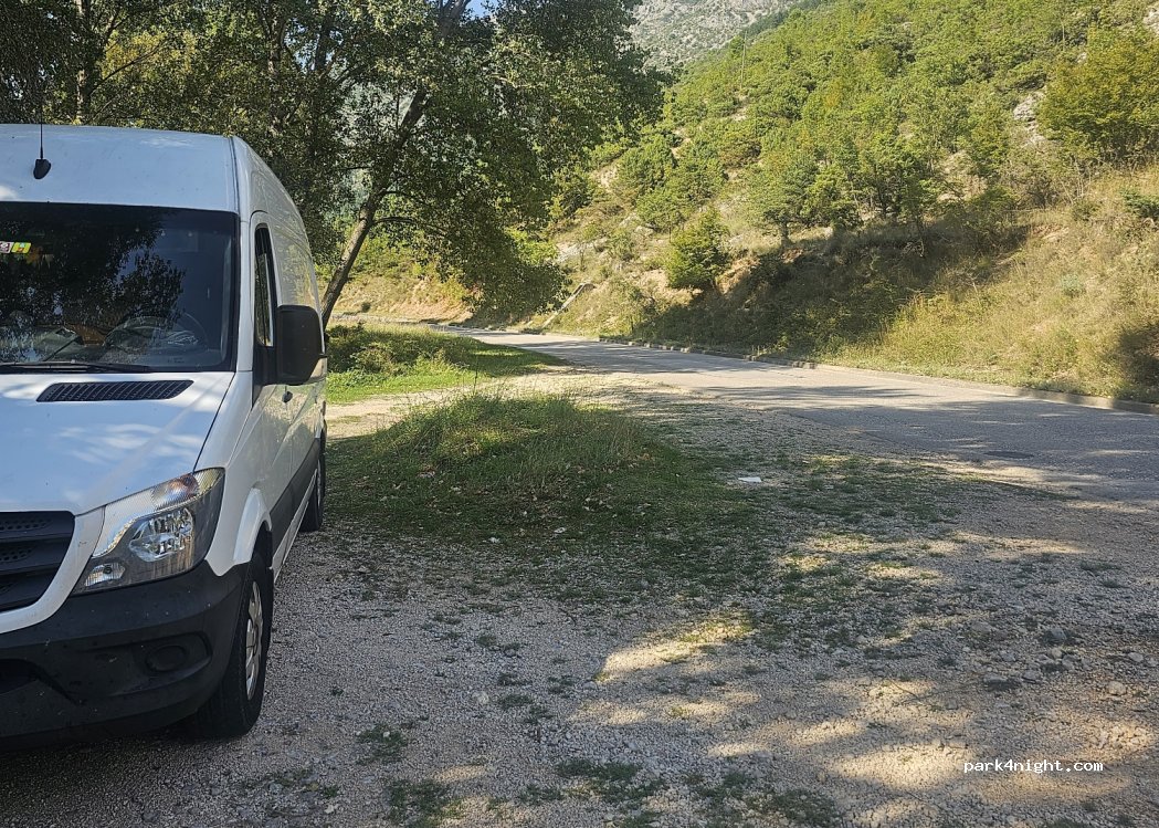 () Komanje Brdo - R427 — foto 4