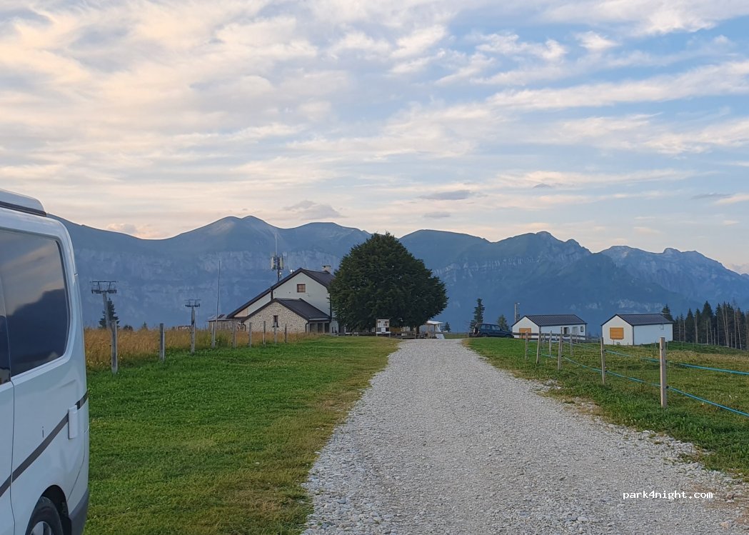 (32030) Fonzaso - Via Croce D'Aune — foto 4