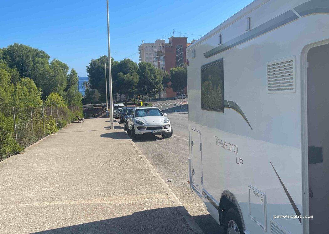 (03502) Benidorm - 2 Avenida Murtal — foto