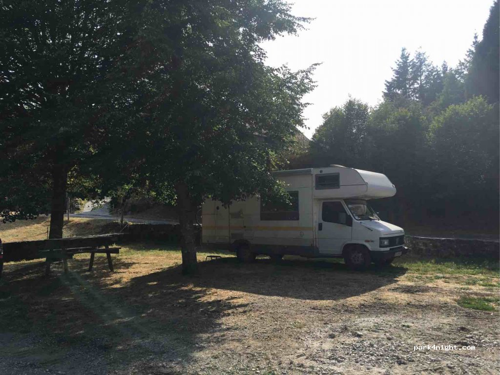 (15270) Champs-sur-Tarentaine-Marchal - Marchal — foto 2