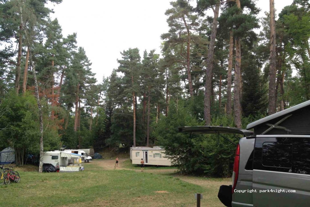 Camping du Lac d'Aydat — foto 2