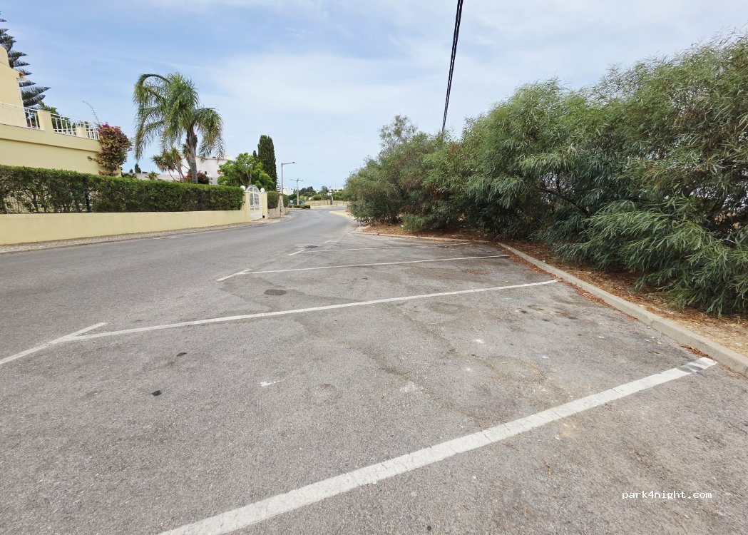 (8400) Carvoeiro - Unnamed Road — foto 4