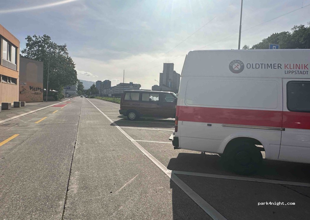 (1227) Genève - 5B Route des Jeunes — foto 2