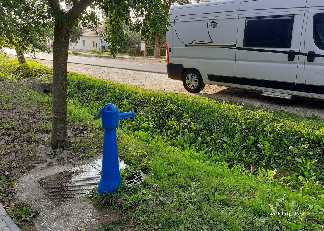 (8697) Öreglak - 92 Fő utca — foto