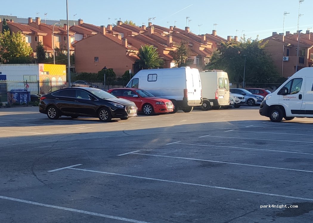 (28750) San Agustín del Guadalix - 24 Calle Castilla y León — foto