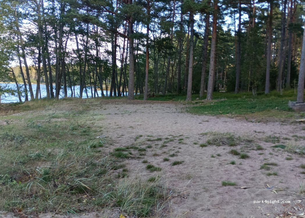 (10570) Raseborg - 1376 Vättlaxintie — foto 2