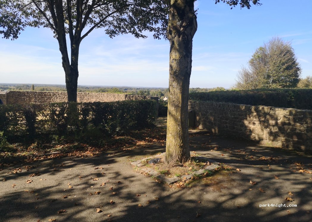 (35460) Les Portes du Coglais - 14 Rue du Tertre — foto