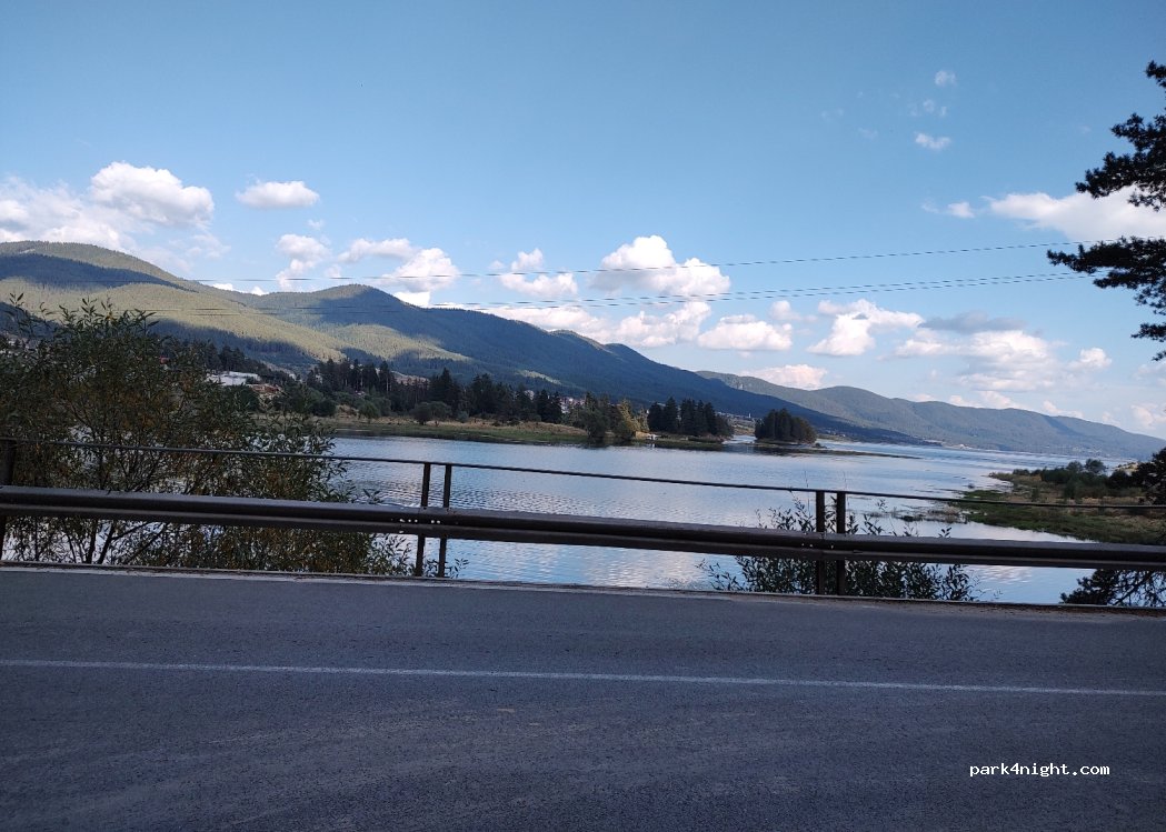(4633) Sarnitsa - Unnamed Road — foto