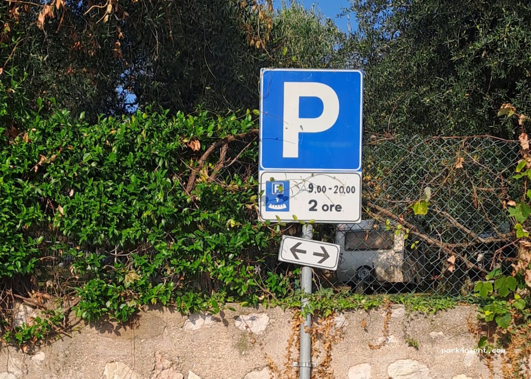 (37018) Malcesine - 54 Via Navene Vecchia — foto