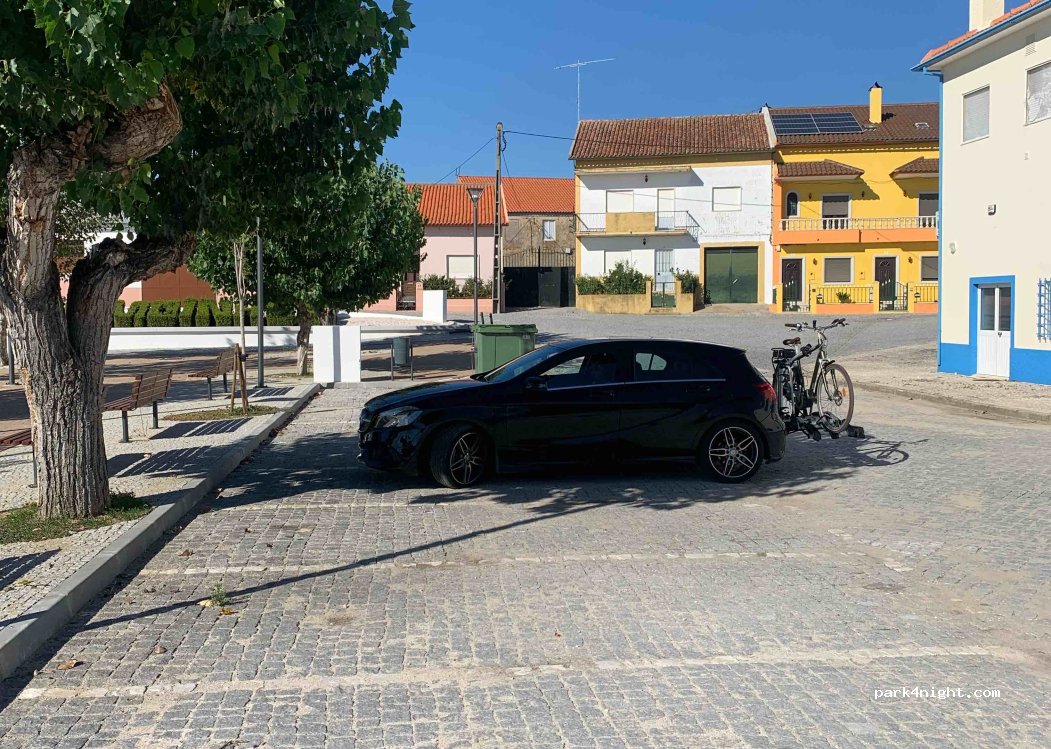 (6000-610) Póvoa de Rio de Moinhos - 3 Largo da Devesa — foto 2