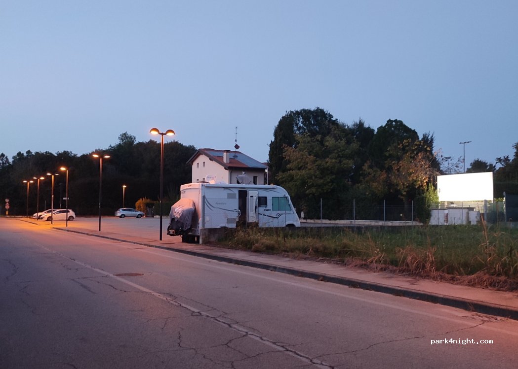 (35014) Fontaniva - 36-44 Via Giovanni XXIII' — foto