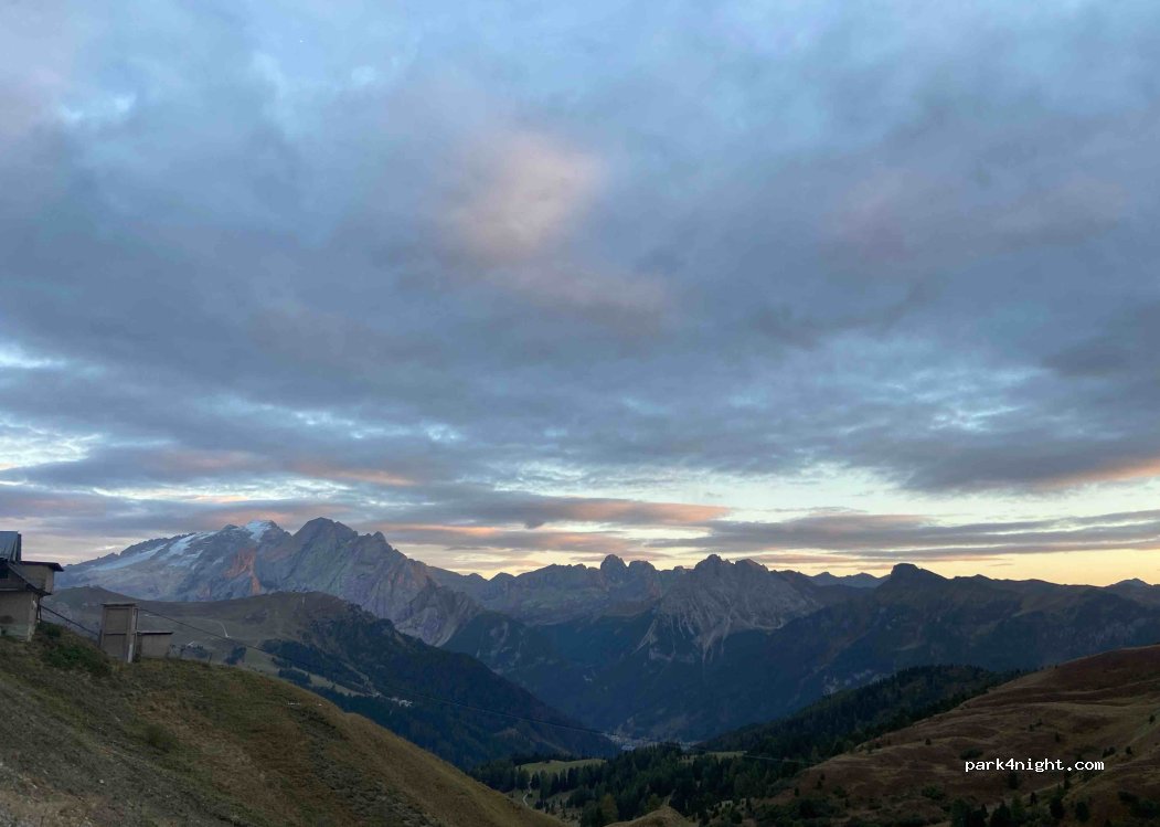 (39048) Wolkenstein in Gröden - 5 Loc. passo sella — foto 3