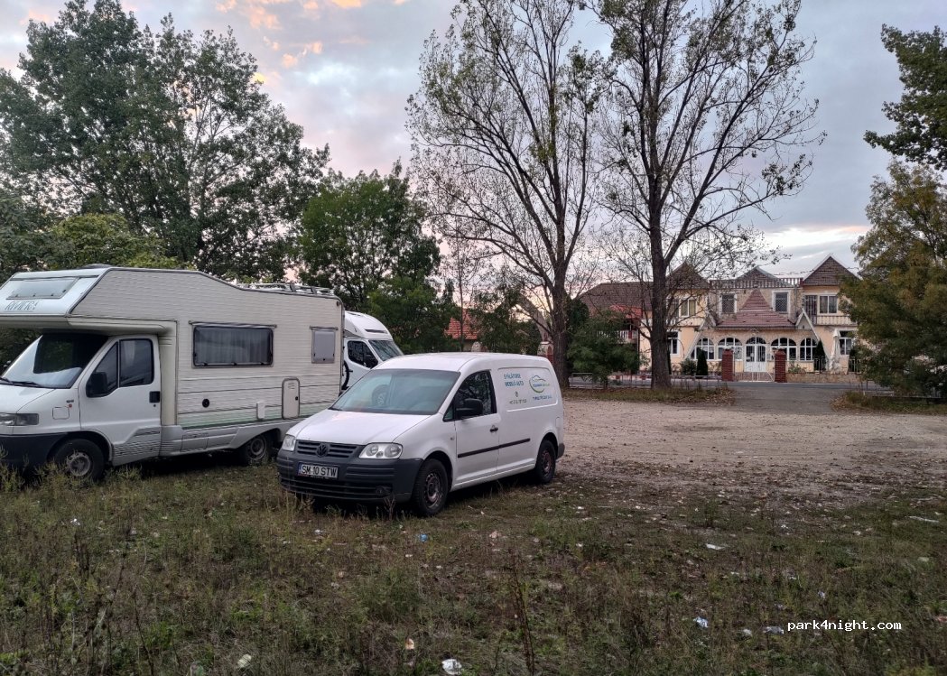(445100) Carei - 101 Strada Căplenilor — foto