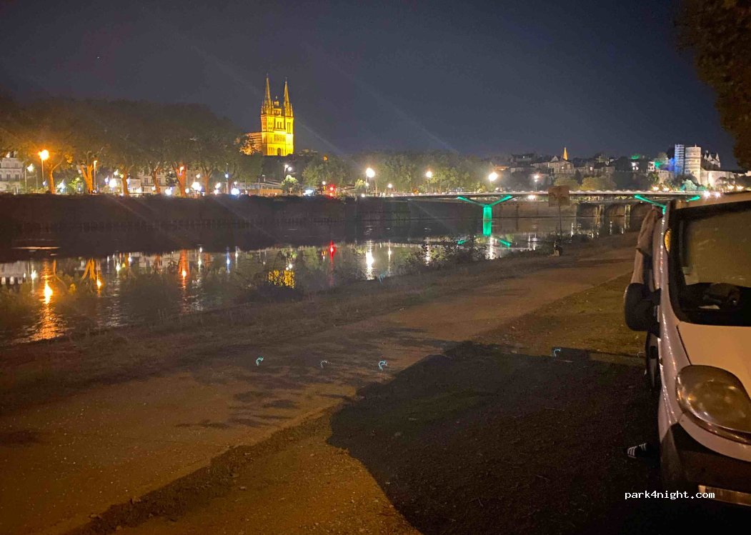 (49100) Angers - — foto