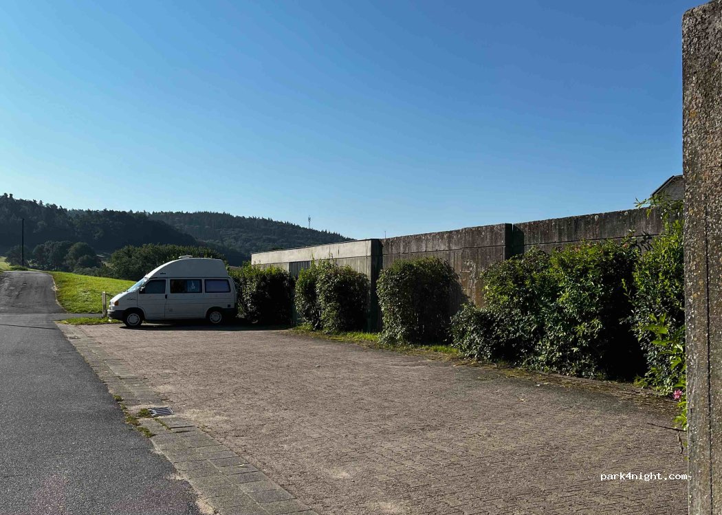 (64711) Erbach - 2 Außerhalb — foto