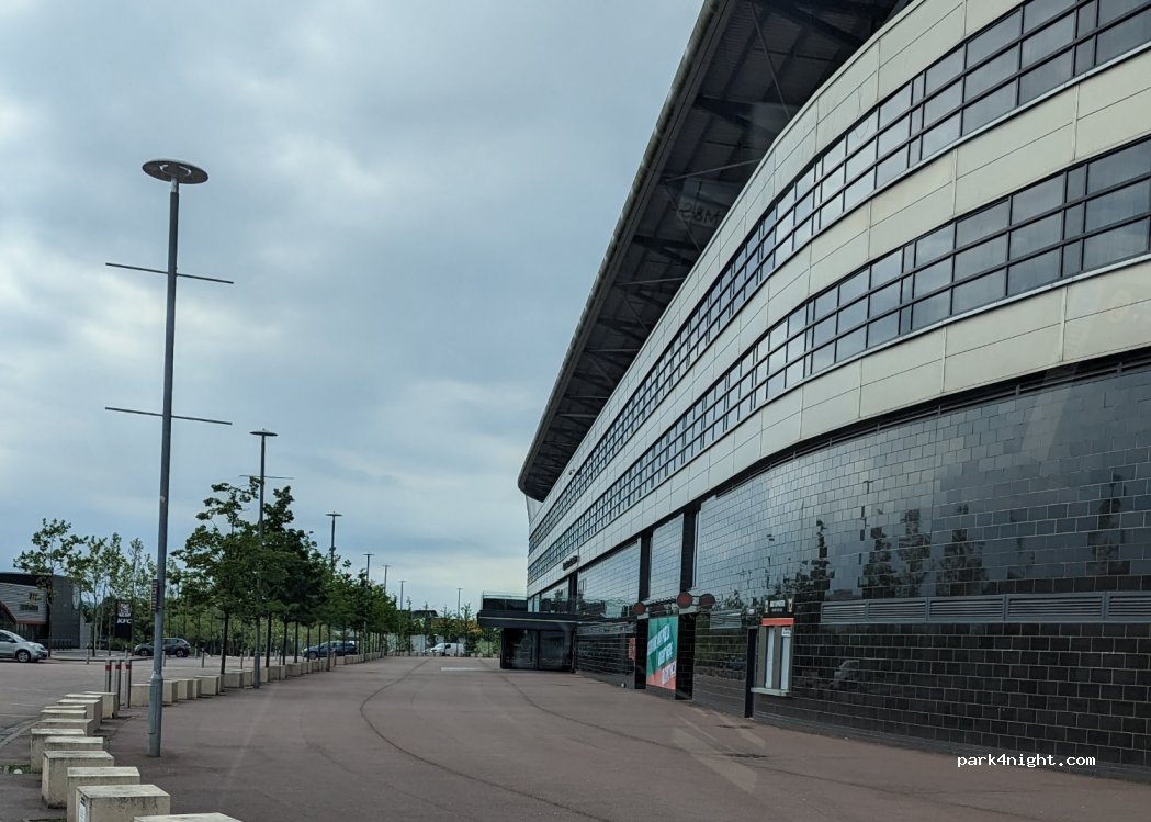 (MK1 1ET) Milton Keynes - Unnamed road — foto