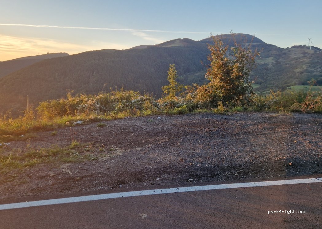 (19028) Varese Ligure - Strada Provinciale 523 — foto