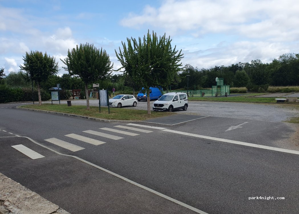 (40390) Saint-Barthelemy - 4 Route des Barthes — foto 2