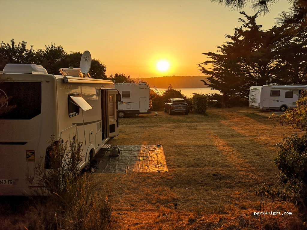Aire Camping-cars -  Anas Bretagne — foto 2