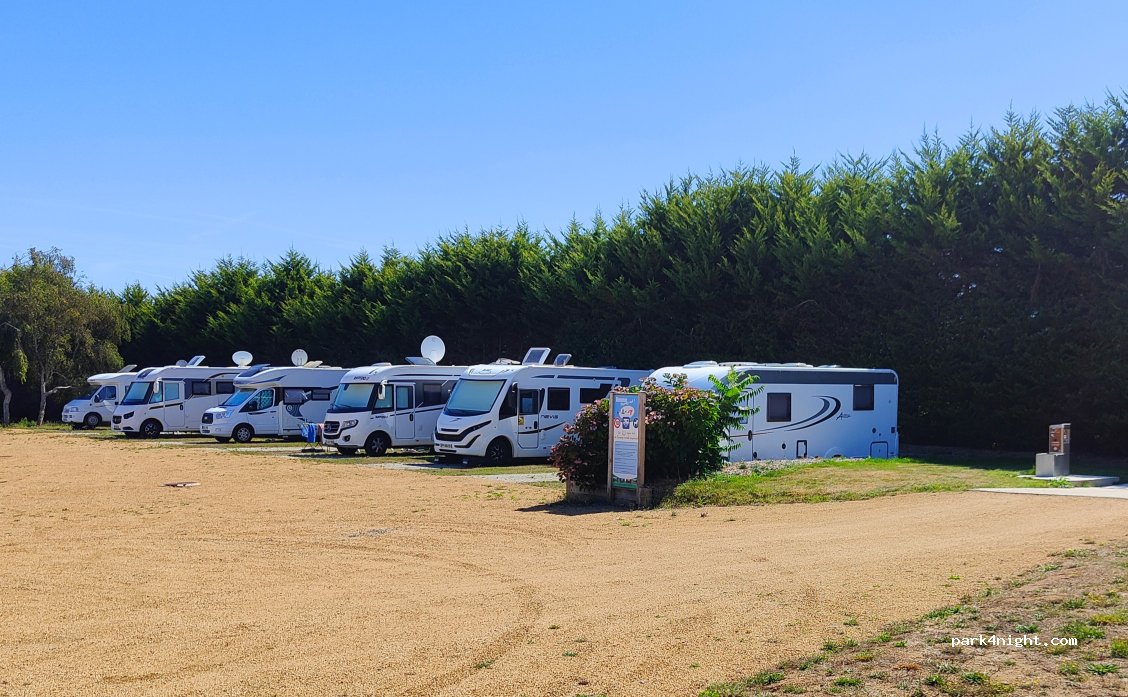Aire Camping-cars -  Anas Bretagne — foto 5