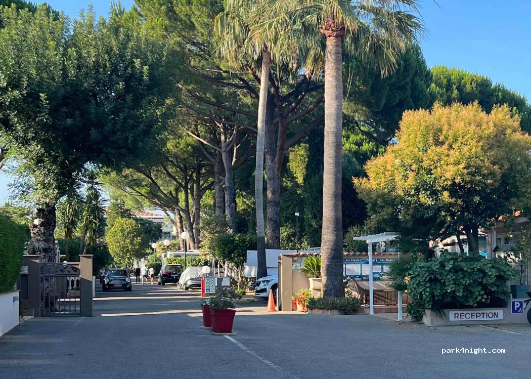 Camping Les Cigales — foto 4