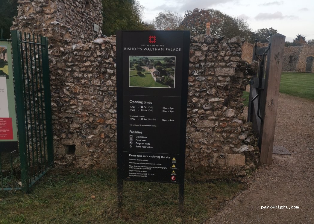 (SO32 1DH) Bishop's Waltham - 3 Station Road — foto