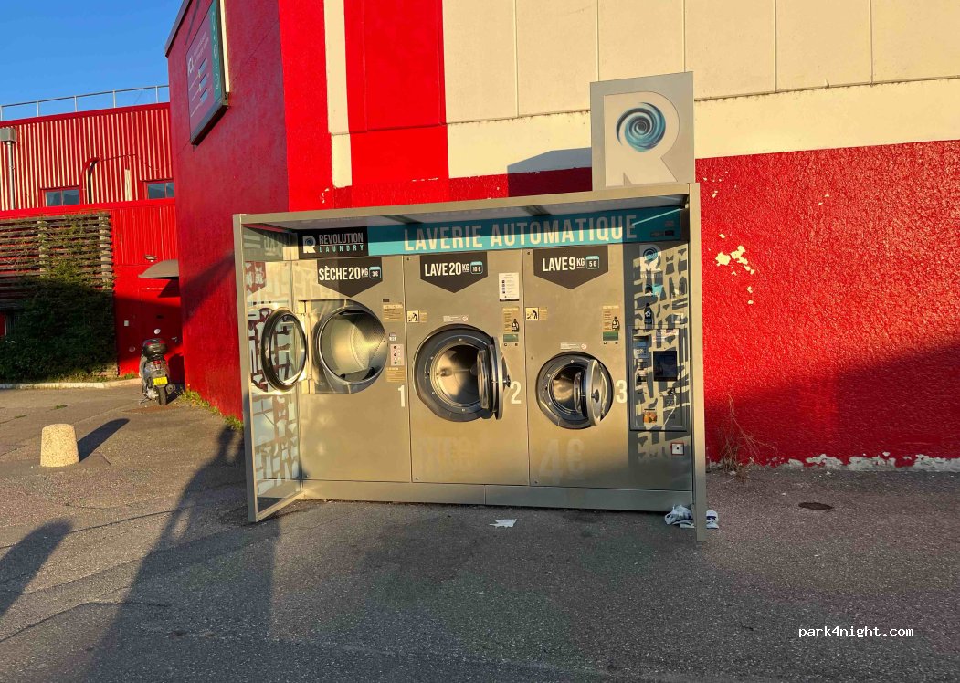(05000) Gap - 28 Boulevard d'Orient — foto 4