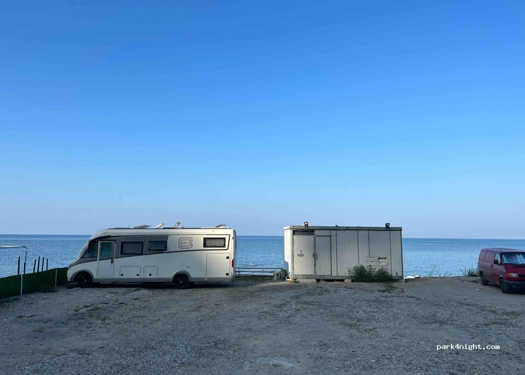(2012) Durrës - Rruga Currila — foto