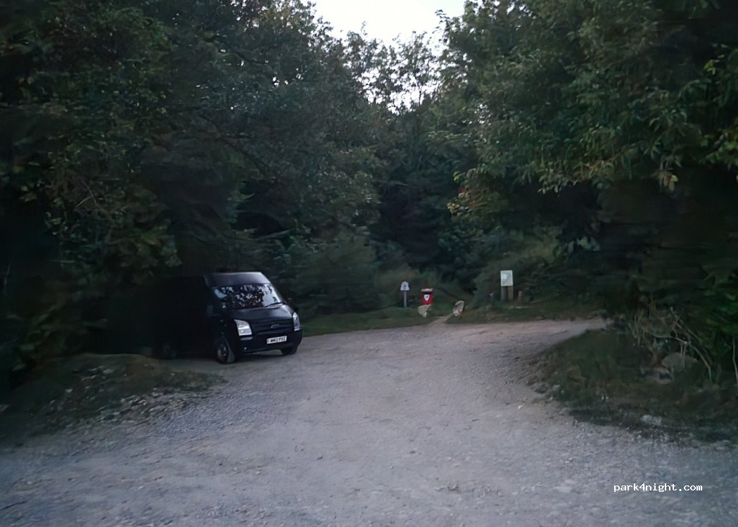 (GL10 3BZ) Stonehouse - Robbers Rd — foto