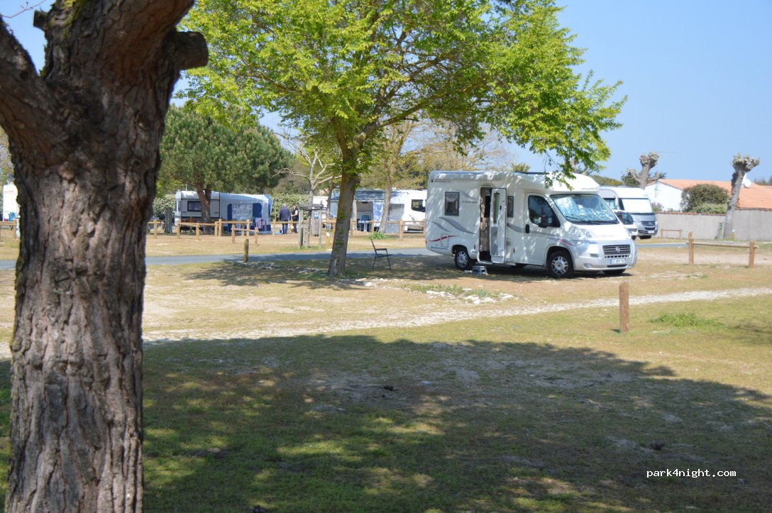 Camping Municipal LE REMONDEAU*** — foto 3
