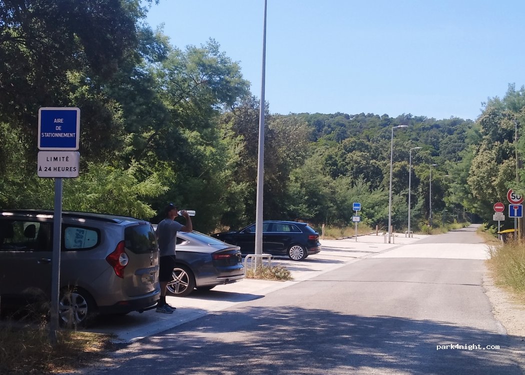 (83240) Cavalaire-sur-Mer - 454 Chemin Pierre Foncin — foto