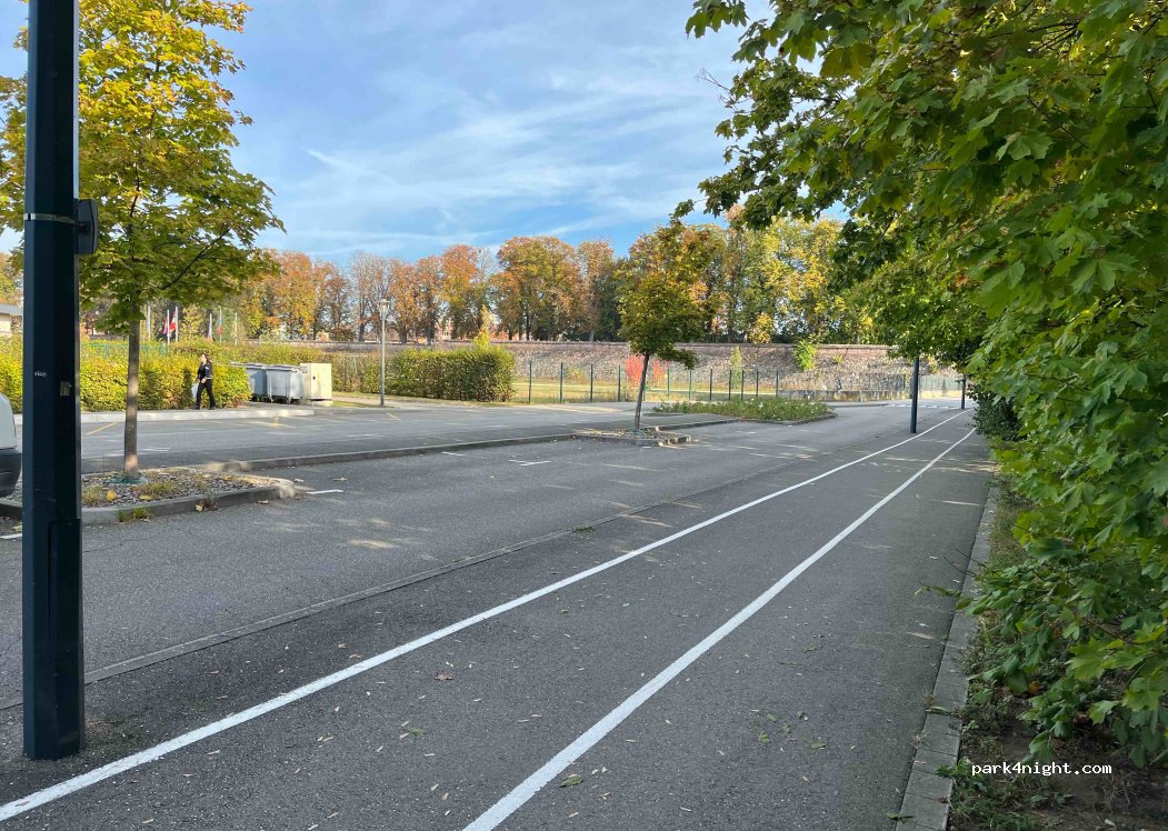(67600) Sélestat - 2 Avenue Adrien Zeller — foto